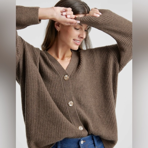 Quince Sweaters Quince Mongolian Cashmere Oversized Boyfriend